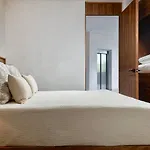 Narai 2Br Rooftop Pool & Jacuzzi