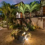 Chiringuito Villa *