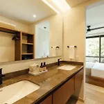 Elegant Duplex With Rooftop Jacuzzi In Apartment Tulum