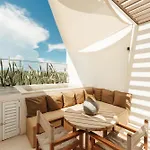 Elegant Duplex With Rooftop Jacuzzi In Apartment Tulum