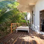 La Del Sol Boutique 3*