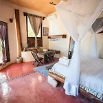 La Del Sol Boutique Hotel