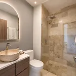 Jungle Guardian - Rooftop Pool & Club In Zona Hotelera Apartment *