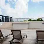 Moonlight Balcony Club Apartamento