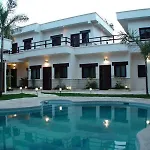 Hotel Xibalba Dive Center 3*
