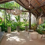 Eco-chic Design Wrapped In Nature's Elements By Stella *