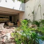 Apartment Eco-chic Design Wrapped In Nature's Elements By Stella