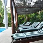 & Gardens Hotel 3*