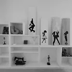 Radio Hotel *