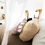 Hotel Amigos Boutique 4*