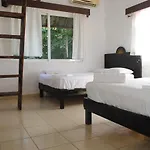 Hostel Lobo Inn Tulum Tulum