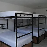 Hostel Lobo Inn Tulum