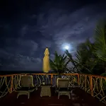 Keniza Beach Hotel