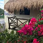 Hotel Lo Nuestro Petit 3*