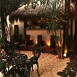 Lo Nuestro Petit Hotel Tulum