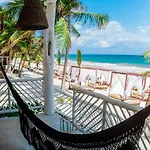 Amigos Boutique Tulum