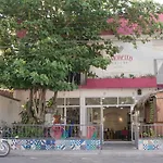 Amorcito Corazon Hotel & Hostal