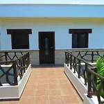 Hotel Xibalba Dive Center 3*