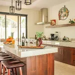 Stunning For 10-cabana-private Pool-parking *