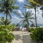 Hotel La Conchita (adults Only)