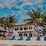 Casa Altamar Hotel 2*