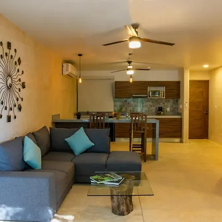 Azul By Guruhotel 3*