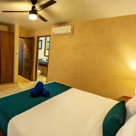 Azul By Guruhotel 3*