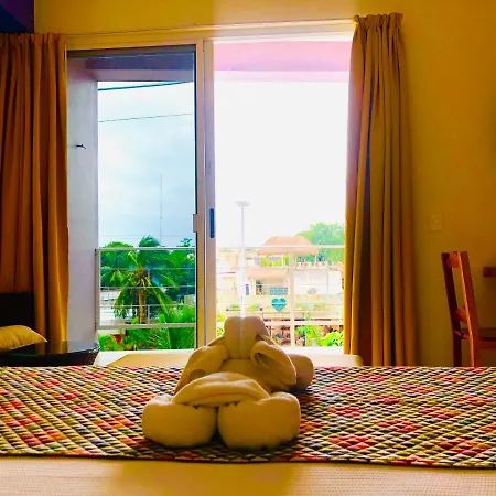 Arcoiris Hotel 4*