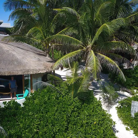 Hotel Mahayana Homes