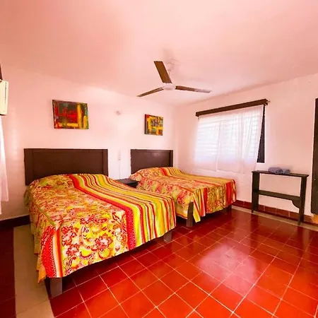 Bed & Breakfast Crucero Tulum