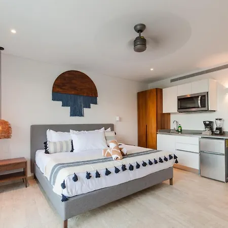 Your Place In Town With Pool, Coworking And Gym Located At Park Lagunas *