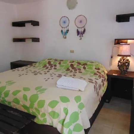 Crucero Bed & Breakfast
