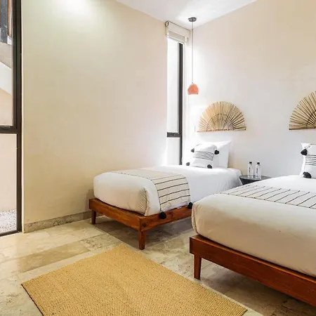 Tuluna Hotel