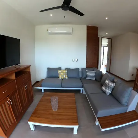 Dreamcatcher Aparthotel 4*