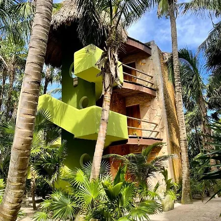Suenos Hotel 4*