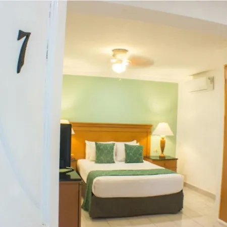 Central Station Hotel Tulum