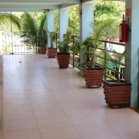Andrea's Hotel 3*