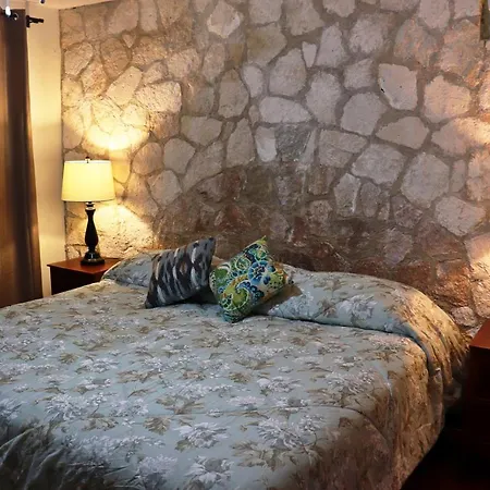 Hotel Andrea's
