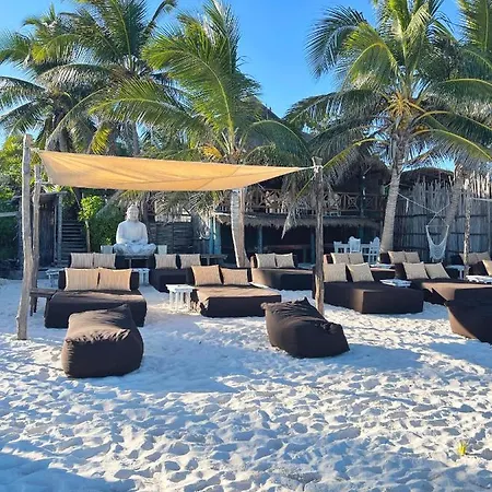 Hotel Sivana 3*