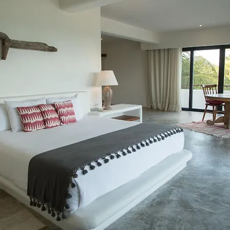 Chiringuito Hotel