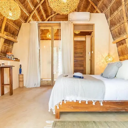 Ahau - Beachfront (adults Only) Hotel