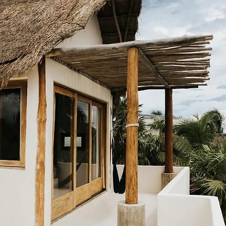 Hotel Mahayana Homes Tulum