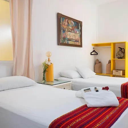 Casa Frida Hotel *