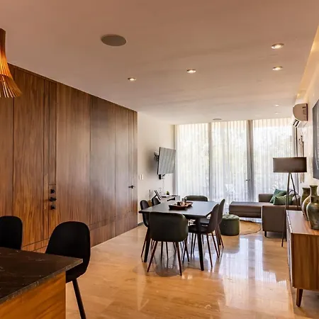 Apartment Hyde