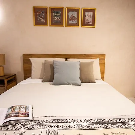 Spacious 2br - Wide Balcony W/tub & Yoga Deck