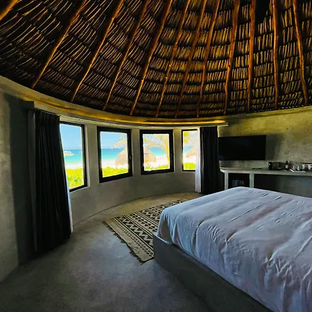 Maya By G Hotel