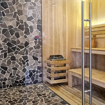 Iik By Groovy Stays- A Hip Condo-hotel With Wifi, Rooftop, Pool, Sleeps 6 4* Tulum