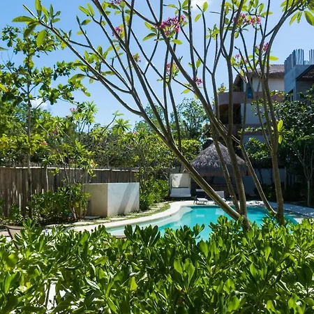 Aparthotel Macondo