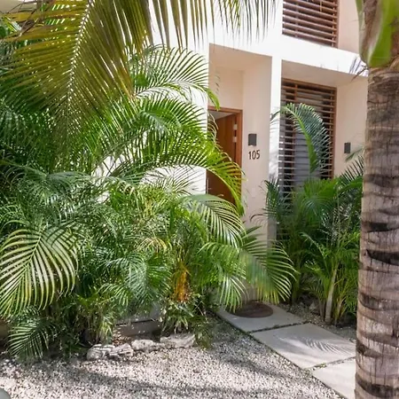 Apartment Exquisite Jungle W/private Pool! *