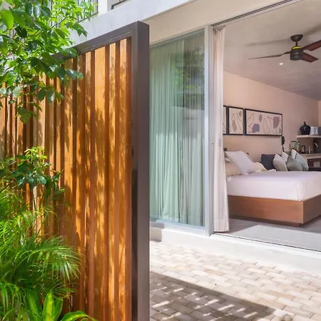 Chic With Swim-up Pool Access Tulum